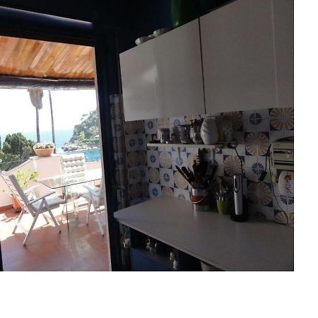 La Bomboniera Della Brigata Spendereccia! Lejlighed Taormina Eksteriør billede