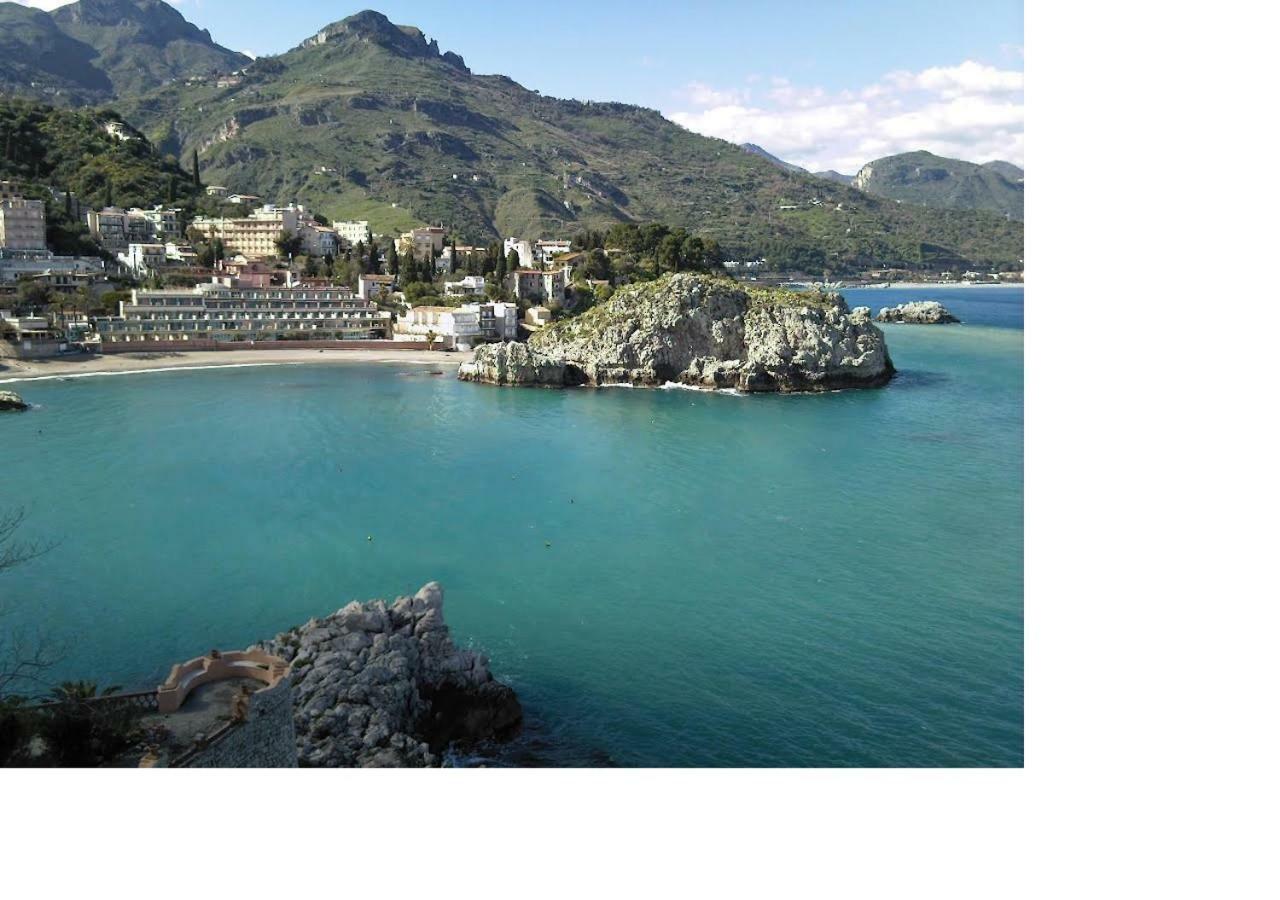 La Bomboniera Della Brigata Spendereccia! Lejlighed Taormina Eksteriør billede